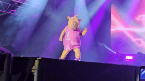 ROSARIO: En un show con 35 mil personas, presentaron a CAPI la mascota de los Juegos Suramericanos 2026