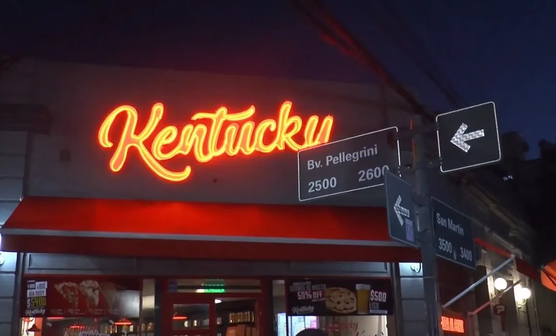 La pizzería Kentucky se va de Santa Fe 🍕