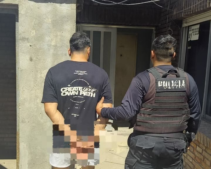 ROLDÁN: Cargó nafta con papeles truchos, se fugó y encima quiso coimear a la Policía 😳