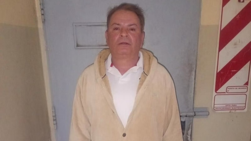 Cayó “El Patrón” Gallardo en Puerto Madryn: uno de los narcos más buscados de Santa Fe 👮♂️